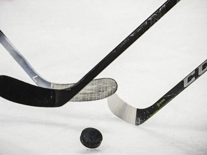 u18-major-hockey-league:-cape-breton-west-islanders,-sydney-mitsubishi-rush-defeated-in-saturday-games