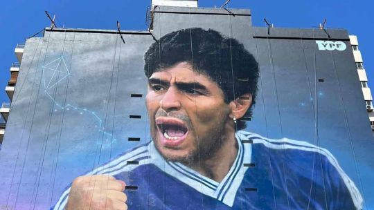 los-herederos-de-maradona-firman-un-acuerdo-con-una-empresa-sueca-para-comercializar-la-marca