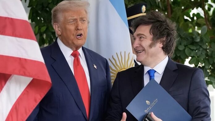 javier-milei-brindo-detalles-sobre-que-haran-con-los-20-mil-millones-de-dolares-de-los-eeuu