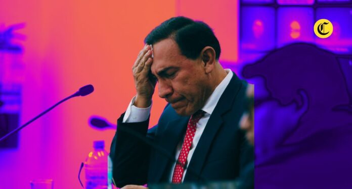 martin-vizcarra-interrogado:-la-admision-sobre-el-vuelo-en-avioneta-que-pidio-a-obrainsa,-sus-“no-recuerdo”-y-otras-respuestas-al-fiscal