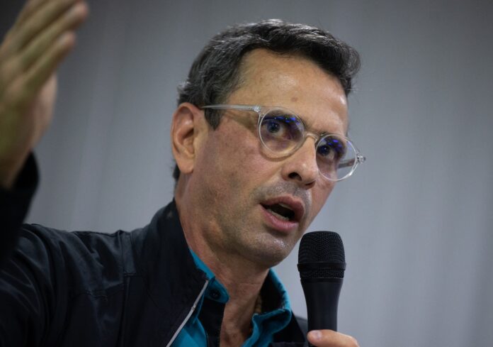 capriles-sobre-la-aplicacion-de-reportes-al-gobierno:-“una-aplicacion-‘sapo’-para-aumentar-el-clima-de-zozobra”