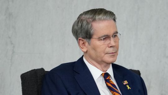 el-plan-de-bessent-se-queda-corto-de-tiempo-para-alinear-el-financiamiento-de-argentina