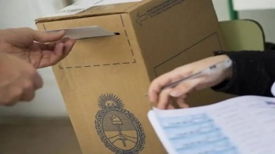 jovenes-en-las-urnas:-mas-de-un-millon-de-votantes-primerizos-en-riesgo-de-apatia-electoral