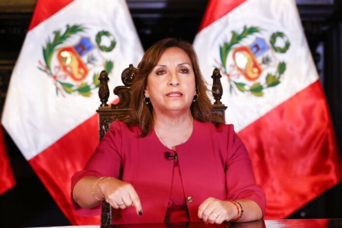 abogado-de-dina-boluarte-deja-abierta-la-posibilidad-de-que-la-expresidenta-postule-al-congreso