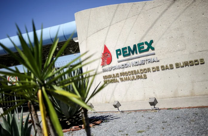 la-borrachera-de-bonos-de-mexico-por-41.000-millones-de-dolares:-apuntalando-a-pemex,-poniendo-a-los-contribuyentes-en-riesgo