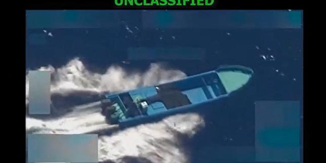 les-etats-unis-disent-avoir-pris-pour-cible-des-bateaux-de-narcotrafiquants-dans-le-pacifique,-faisant-14-morts