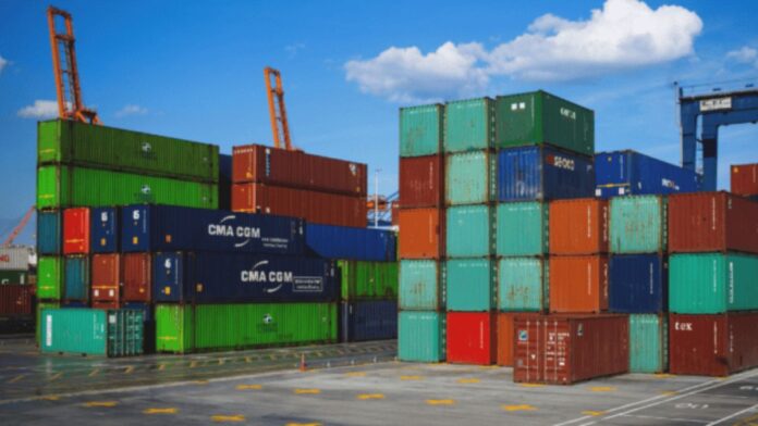 impuesto-a-las-ganancias:-arca-simplifica-operaciones-de-importacion-y-exportacion-menores-a-$500-millones