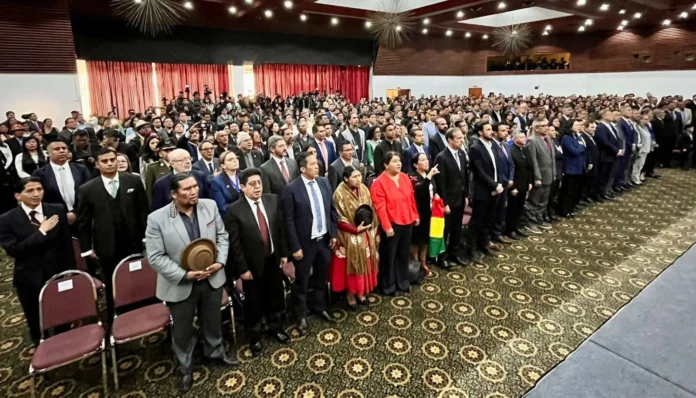350-autoridades-electas-fueron-acreditadas-para-la-nueva-legislatura