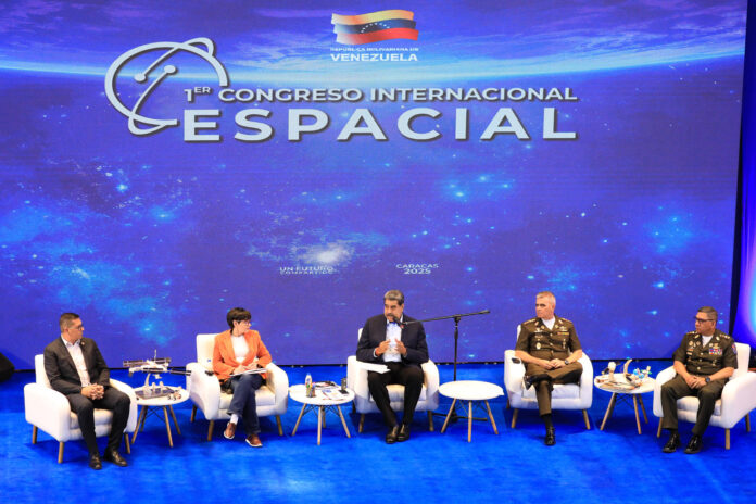 ¿de-que-se-trata-el-primer-congreso-espacial-celebrado-en-venezuela?