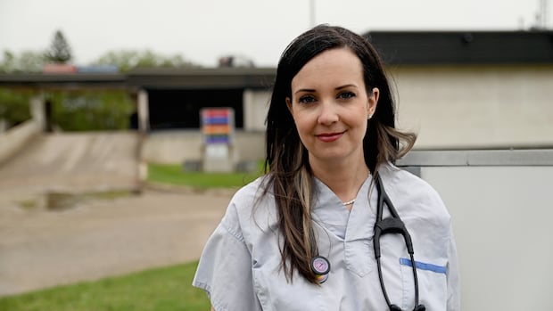 province-boosts-doctor-numbers-but-retention-still-a-pain-point:-doctors-manitoba