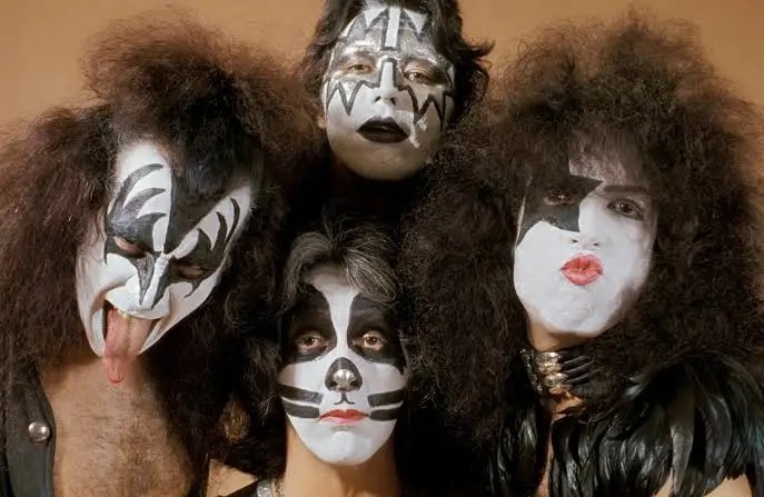 murio-famoso-integrante-de-la-banda-kiss