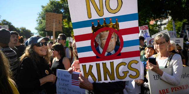 en-imagenes,-«-no-kings-day-»-:-des-foules-geantes-manifestent-aux-etats-unis-contra-donald-trump