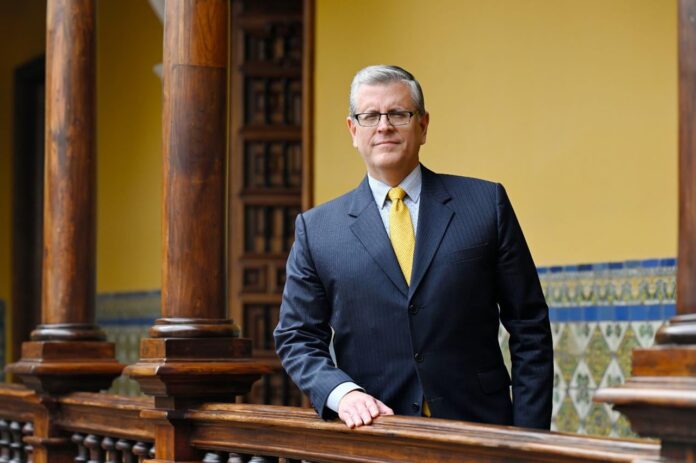 gobierno-de-jose-jeri-nombra-a-rodolfo-coronado-molina-como-representante-permanente-del-peru-ante-la-oea