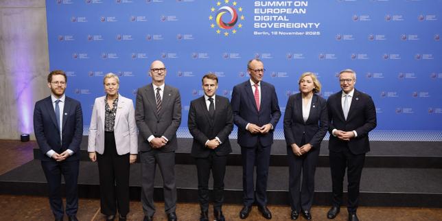 la-commission-europeenne-lanza-la-simplificacion-de-la-regulacion-numerica