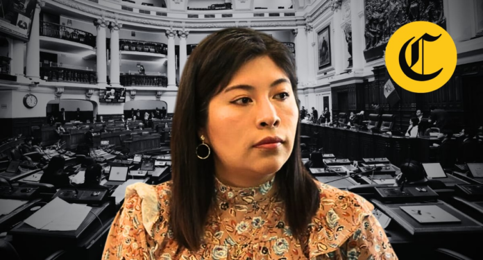 betssy-chavez:-los-detalles-de-la-accidentada-sesion-donde-se-aprobo-el-segundo-informe-que-propone-acusarla-e-inhabilitarla-por-diez-anos-por-el-golpe-de-estado