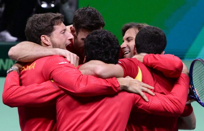 luego-de-seis-anos,-espana-regresa-a-una-final-de-la-copa-davis:-jugaran-contra-italia