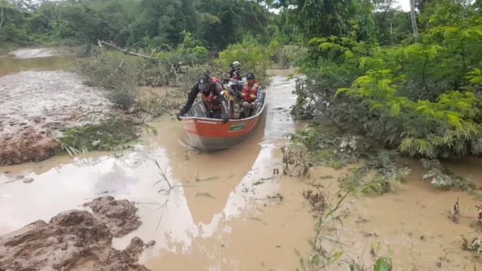 ante-inundaciones,-evacuan-a-afectados-de-yapacani