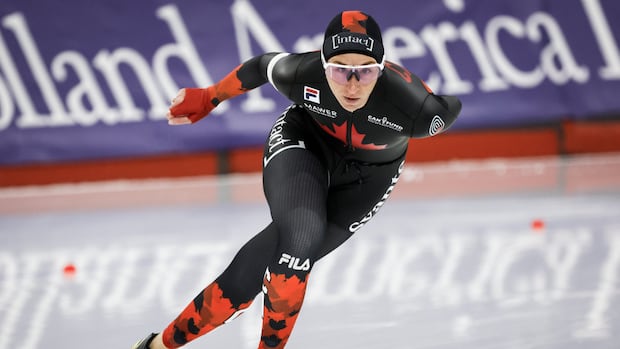 canada’s-ivanie-blondin-wins-speedskating-world-cup-mass-start-gold-in-calgary
