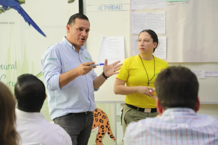 con-un-taller,-fortalecen-el-manejo-integral-del-fuego-en-santa-cruz