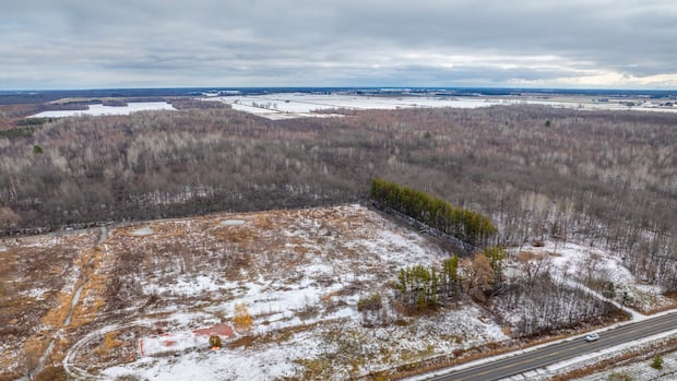 bid-to-buy-east-end-landfill-site-moves-forward-after-closed-door-council-meeting