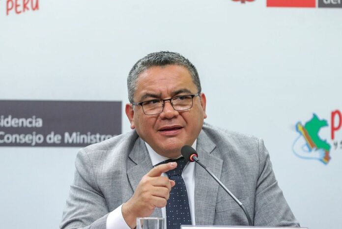 juan-jose-santivanez:-pj-autoriza-que-viaje-a-colombia-del-1-al-6-de-diciembre-en-medio-de-investigacion-en-su-contra