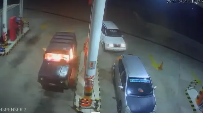 explosion-de-vehiculo-en-surtidor-de-portachuelo-deja-varios-heridos