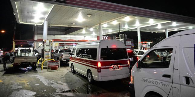 trinite-et-tobago-conocio-a-su-hijo-armado-en-alerta-en-plena-crisis-entre-venezuela-y-los-estados-unidos