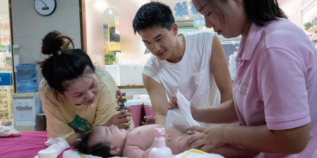 en-china,-subvenciones,-chantage-y-propaganda-para-relanzar-la-natalite