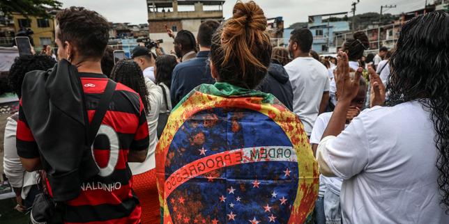 en-brasil,-la-droite-veut-tirer-parti-du-raid-policier-le-plus-meurtrier-de-l’histoire