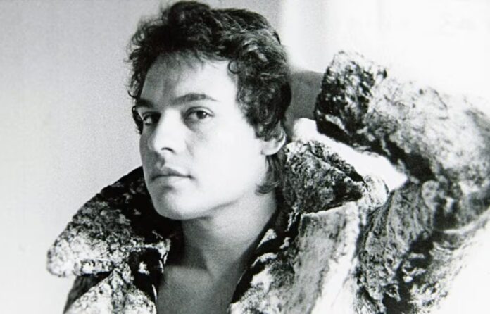 alberto-aguilera:-el-mejor-testigo-de-juan-gabriel-en-su-docuserie