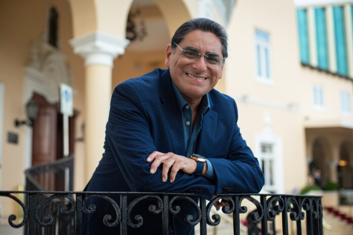 carlos-alvarez:-“no-tuve-ninguna-relacion-con-vladimiro-montesinos”