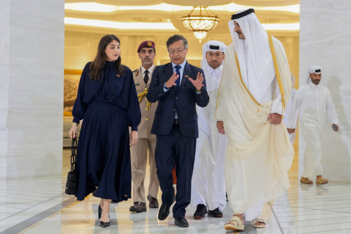 petro-pide-mediacion-del-emir-de-qatar-para-“desescalar-el-conflicto”-con-trump