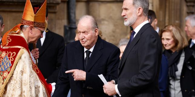 juan-carlos-en-«-le-monde-»,-sucesor-designado-por-el-general-franco-en-el-exilio-dore-en-abou-dhabi