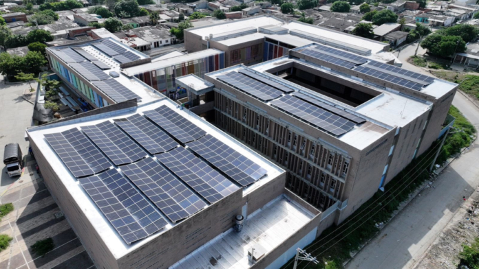 las-gardenias:-el-primer-sector-de-barranquilla-que-generara-su-propia-electricidad;-asi-avanza-el-proyecto-de-energia-solar-en-esta-comunidad