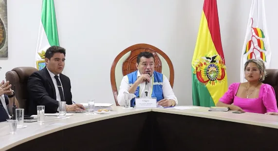 alcalde-declara-emergencia-en-defensa-del-mutualista