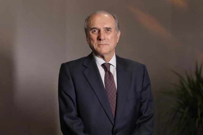 francisco-tudela:-“son-argumentos-falaces-los-esgrimidos-por-la-presidenta-de-mexico-para-justificar-el-asilo-a-chavez”