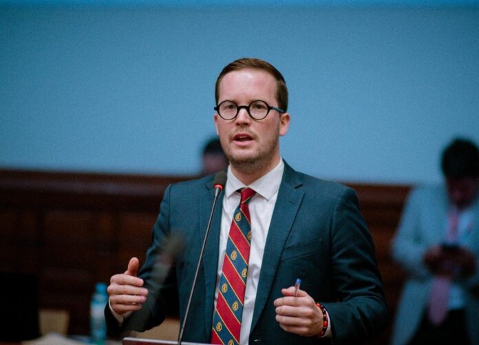 avanza-pais-presenta-proyecto-para-eliminar-destitucion-de-jueces-y-fiscales-por-evaluacion-de-la-jnj