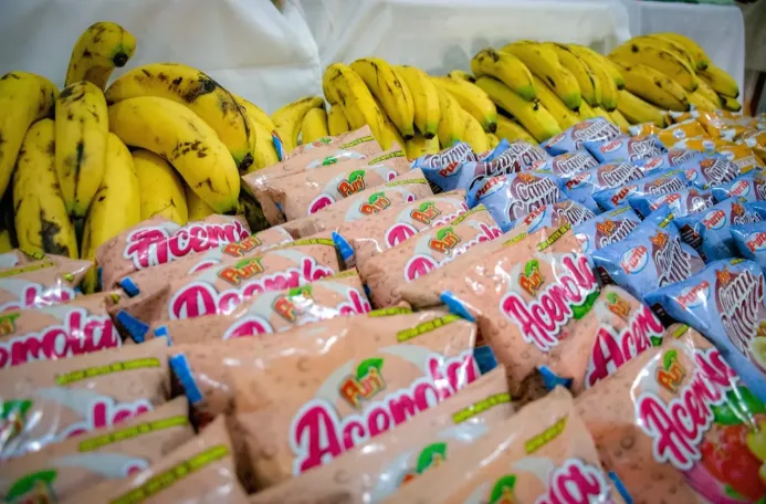 en-montero,-los-padres-exigen-reanudar-la-entrega-del-desayuno-escolar.