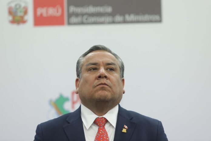 gustavo-adrianzen:-“la-vacancia-de-dina-boluarte-va-a-tener-que-juzgarse-tras-una-reflexion-mas-profunda”