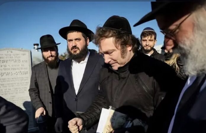 milei-viajo-a-nueva-york-para-agradecerle-al-rebe-de-lubavich-el-triunfo-electoral