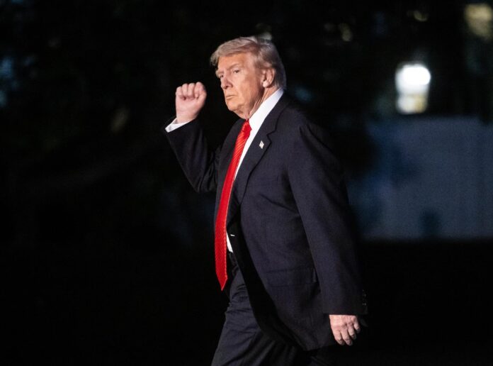 trump-asegura-que-los-estadounidenses-recibiran-un-bono-de-2.000-dolares-por-los-aranceles