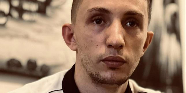 argelia:-mohamed-tadjadit,-figura-del-hirak,-condenado-a-cinco-anos-de-prision-por-«apologia-del-terrorismo»