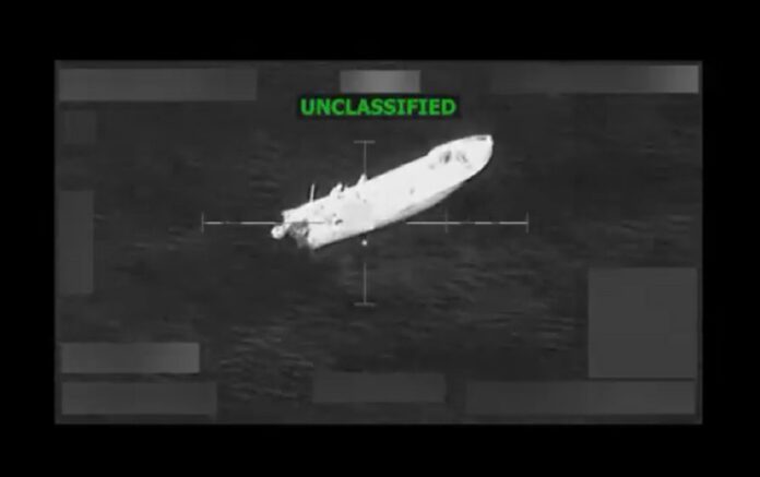 la-casa-blanca-reafirma-que-mantendra-la-ofensiva-contra-el-narcoterrorismo-en-el-caribe-pese-a-las-tensiones-internacionales.