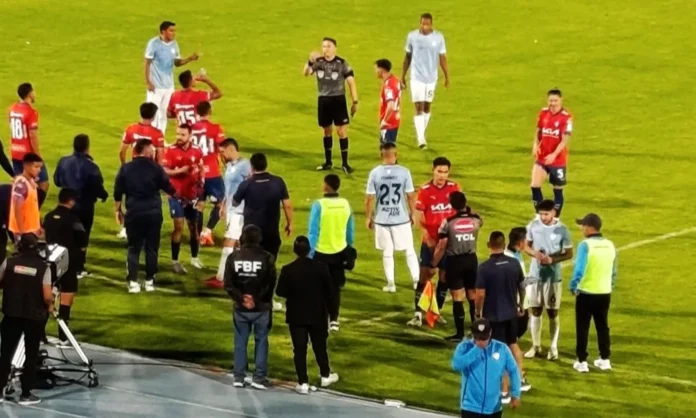 chambi-admite-error-arbitral-en-el-clasico-cochabambino