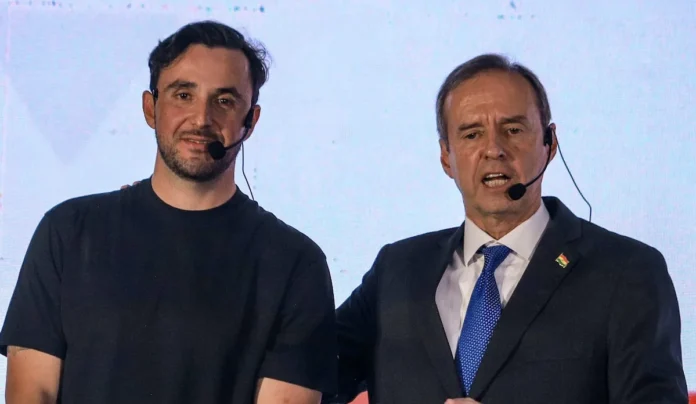 velasco-hace-politica-con-miras-a-las-subnacionales;-tuto-esta-de-viaje