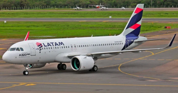 huelga-de-pilotos-de-latam-chile-interrumpe-vuelos-y-prueba-acuerdo-pospandemia