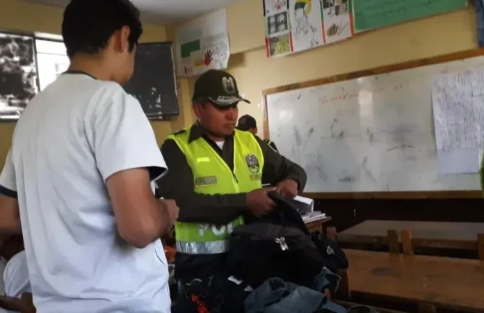 educacion-descarta-ejecutar-el-plan-mochila-en-santa-cruz