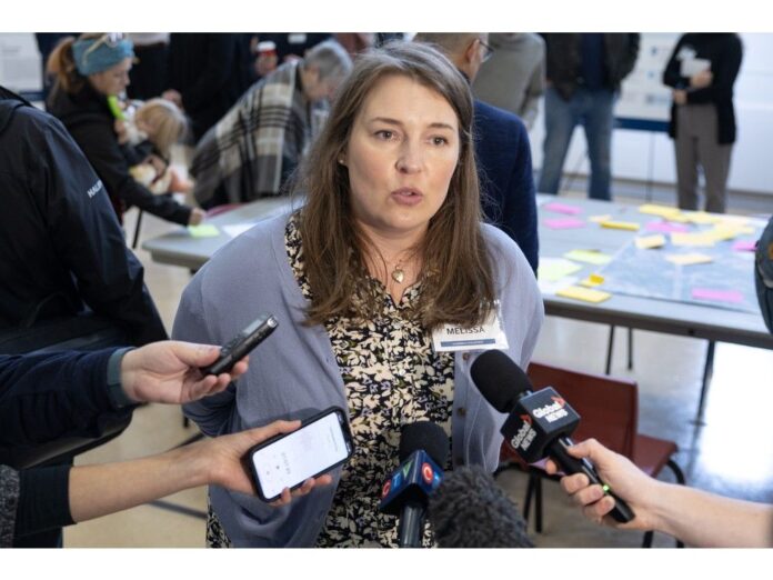 8,000-housing-units-on-the-shores-of-sandy-lake-in-bedford?-neighbours-have-their-say