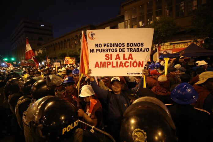 confiep:-posible-ampliacion-del-reinfo-hasta-el-2027-“debilita-la-lucha-contra-la-mineria-ilegal”