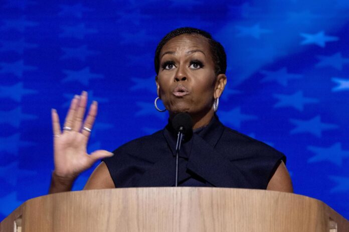michelle-obama-descarta-competir-por-la-casa-blanca:-“no-estan-listos-para-una-mujer”